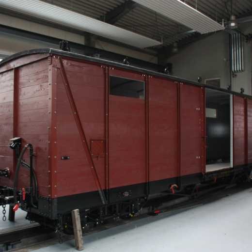 GGw 97-12-53 Neuaufbau des Wagenkastens komplettiert.