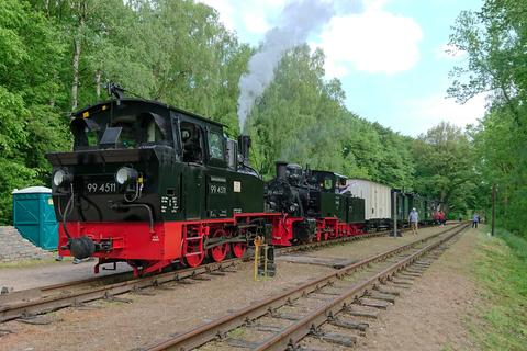 Personenzug in Brünkendorf - Vorspann vor 99 4652 | 12.05.2018 | Foto: Matthias Ullmann Personenzug in Brünkendorf - Vorspann vor 99 4652