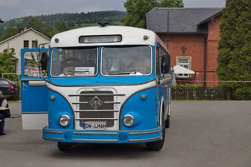 Der H6-Bus bringt Gäste von Wolkenstein nach Steinbach und zurück.