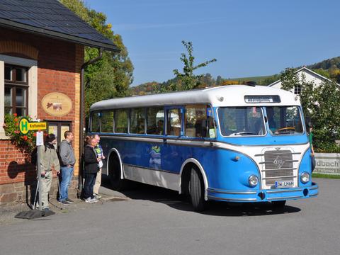Auch der historische H6 Omnibus der Ausflugslinie Preßnitztal verkehrt vom 3. bis 6. Oktober 2019.