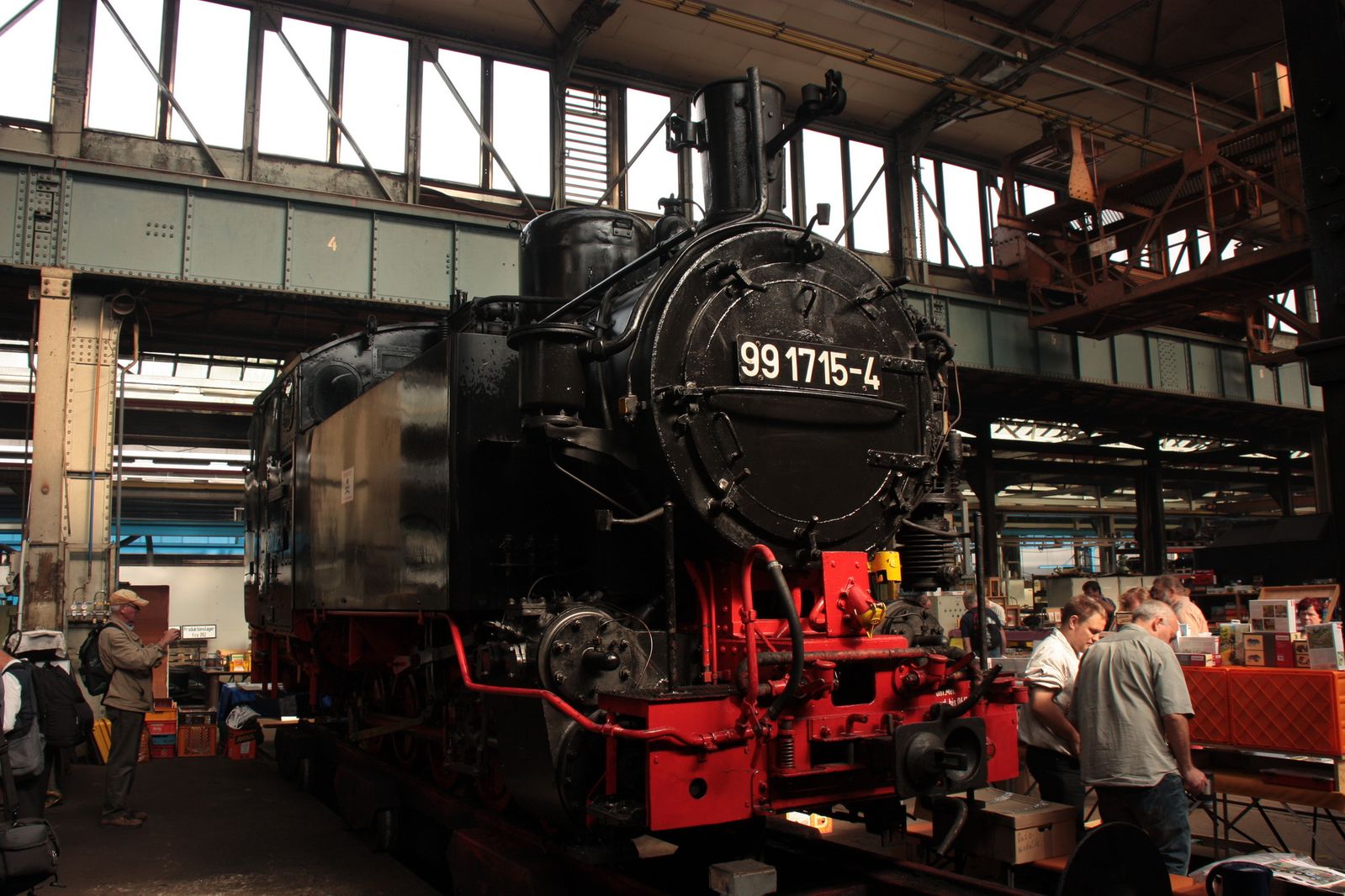 Bei den Meininger Dampfloktagen 2012 präsentierte sich die VI K noch in komplettem Zustand, die Arbeiten an der Lok wurden erst danach begonnen.