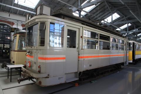 Über viele Jahrzehnte prägten umgebaute Arbeitswagen aus früheren MAN-Wagen den Dienst- und Gütertransport auf den Dresdener Straßenbahngleisen.