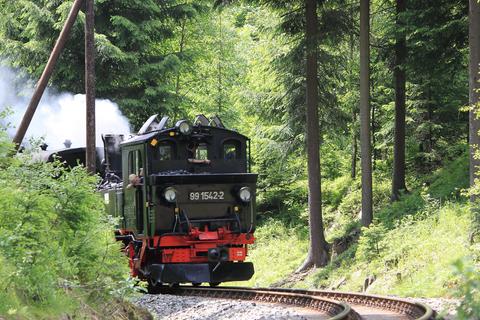 Zu Pfingsten kommen immer alle verfügbaren Loks der Preßnitztalbahn zum Einsatz.