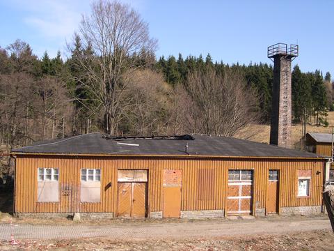 Lager- und Werkstattgebäude der Nebenanlagen.