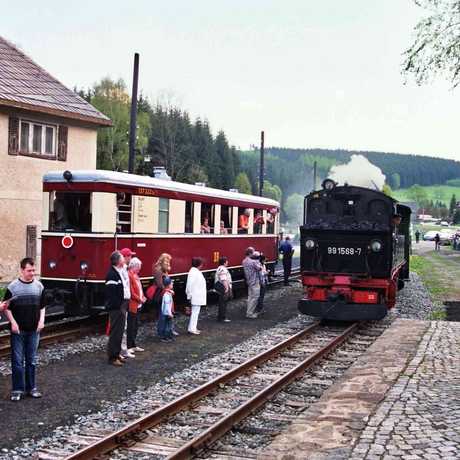 Zugkreuzung zu Pfingsten 2008 in Schlössel