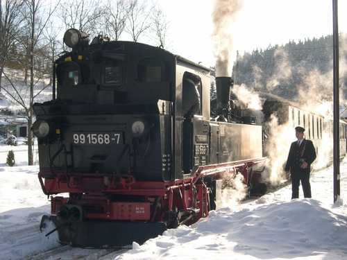 Ankunft des Zuges in Schmalzgrube.