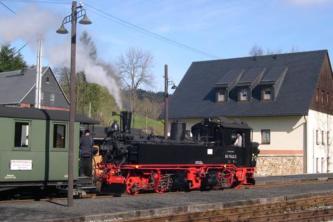 30.04.2005. Ausfahrt Schmalzgrube Richtung Steinbach. Foto: Jörg Müller | 30.04.2005 30.04.2005. Ausfahrt Schmalzgrube Richtung Steinbach. Foto: Jörg Müller