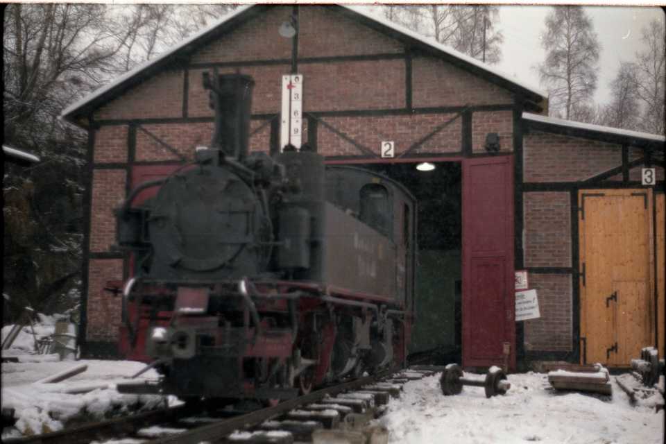 19.01.1992. Endlich ist wieder eine Dampflok in Jöhstadt. Foto: Jörg Müller